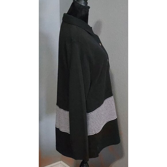 Jaclyn Smith Sport Cardigan Sweater Large Black White Striped Button Front  Top - Picture 8 of 8